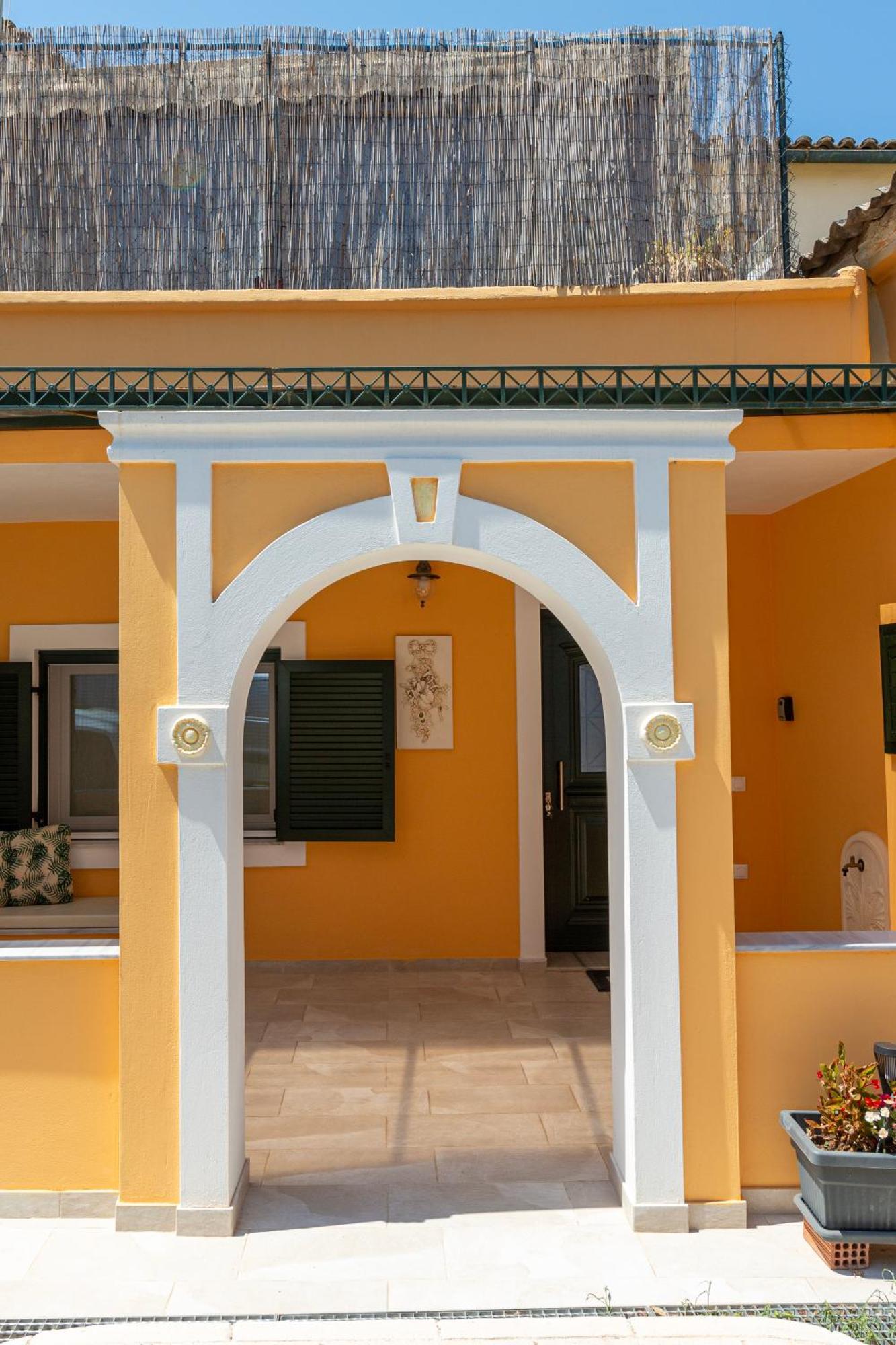 Fiorita Ionica Apartment Achilleion ภายนอก รูปภาพ